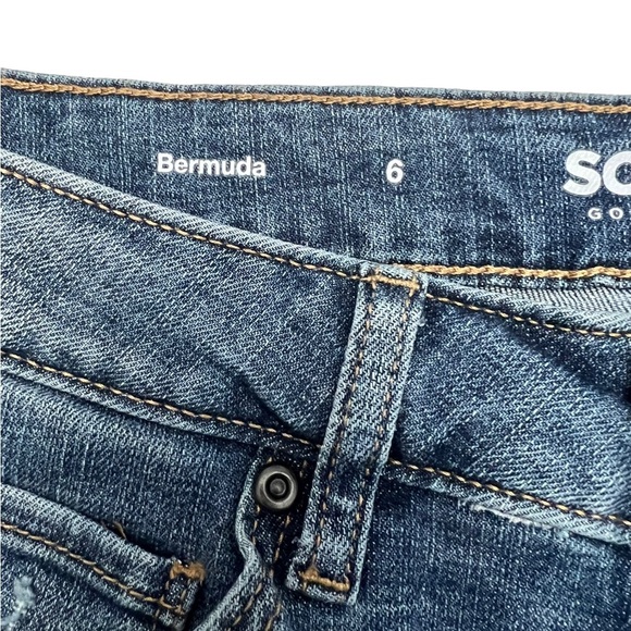 Women's Sonoma Goods For Life® Premium Roll Cuff Jean Shorts US 6 - Picture 5 of 9
